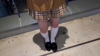 【9总全国探花】白衣甜美长腿萌妹，口交舔弄大力抽插后入猛操呻吟娇喘